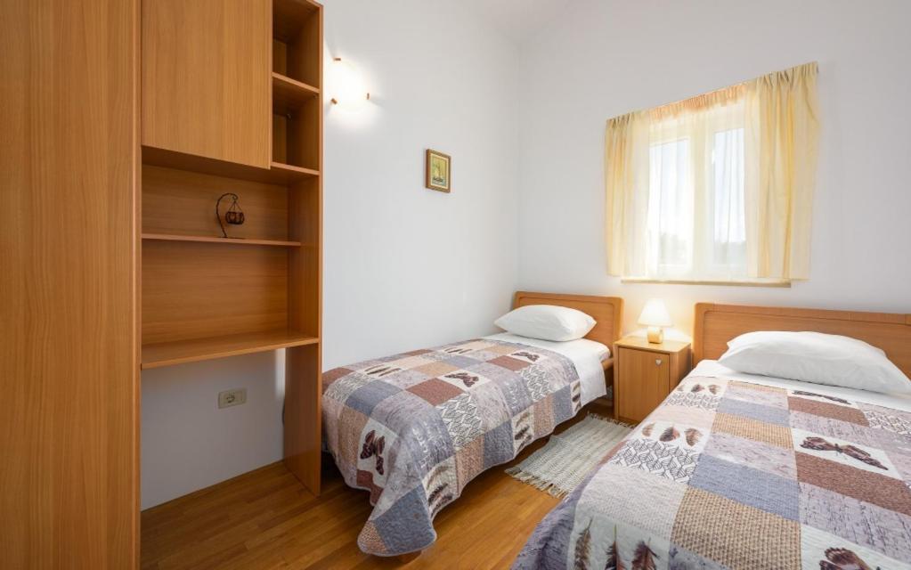 Villa Franka 113 Bašanija 外观 照片