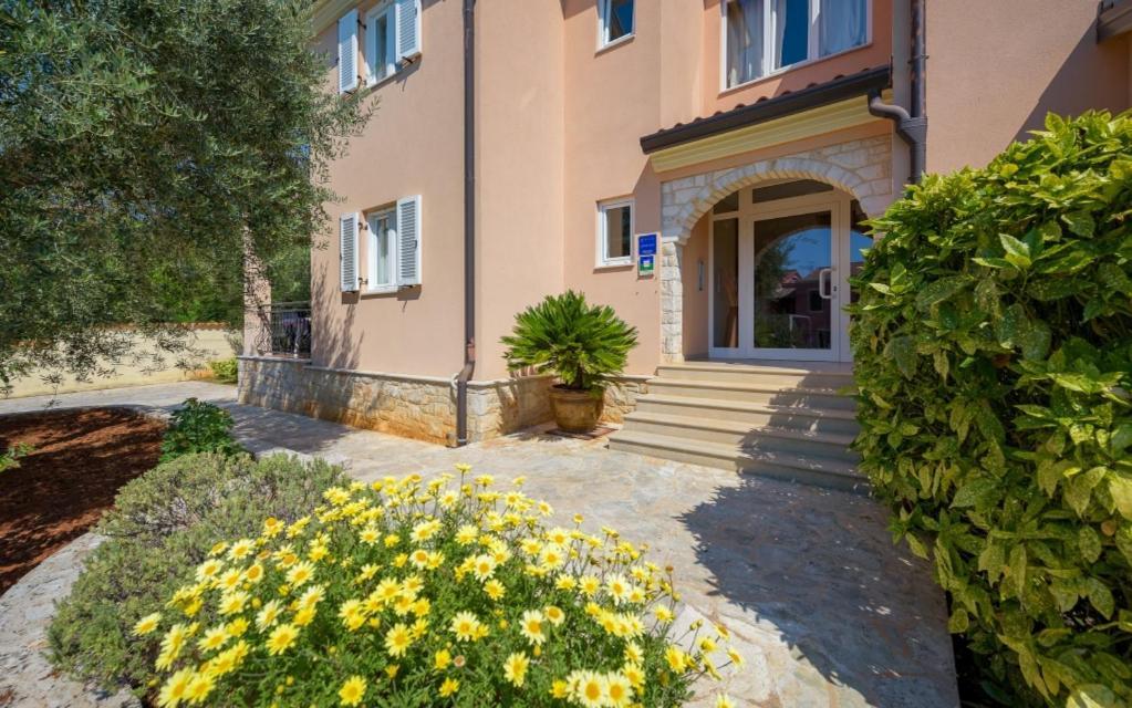 Villa Franka 113 Bašanija 外观 照片