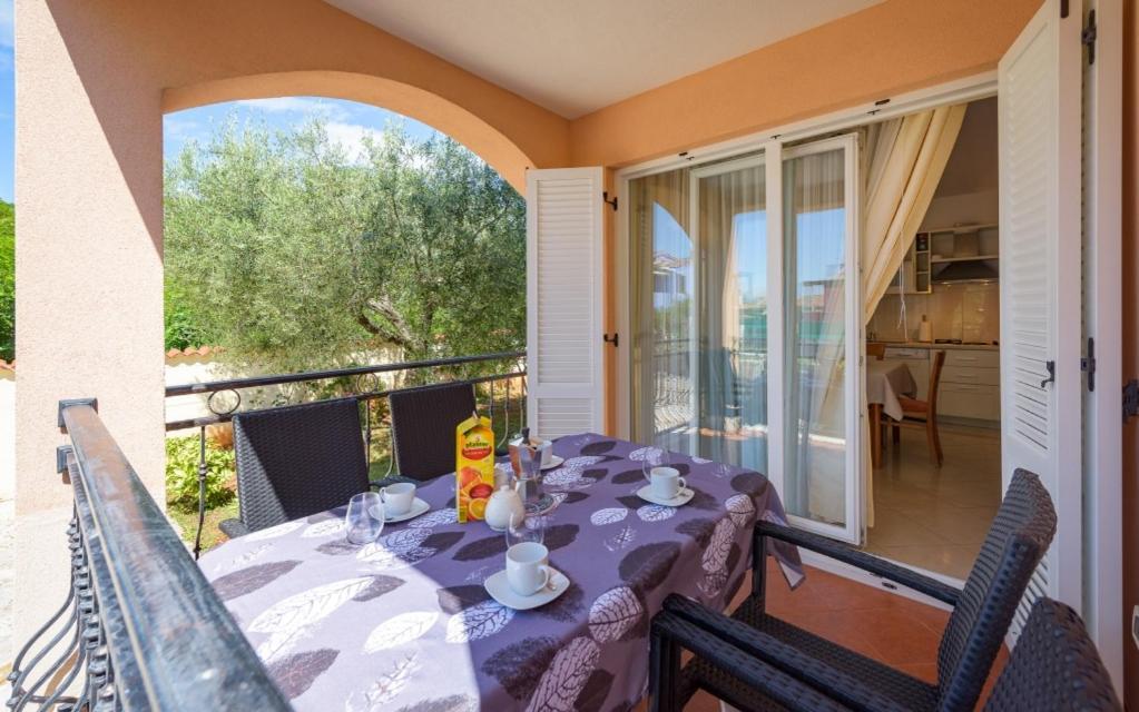 Villa Franka 113 Bašanija 外观 照片