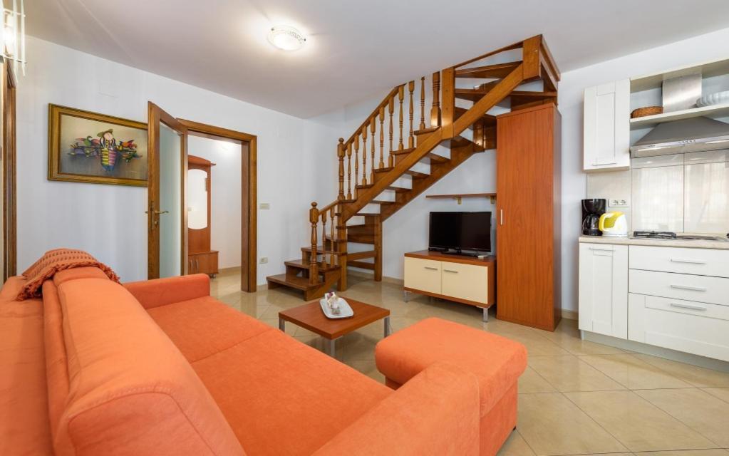 Villa Franka 113 Bašanija 外观 照片