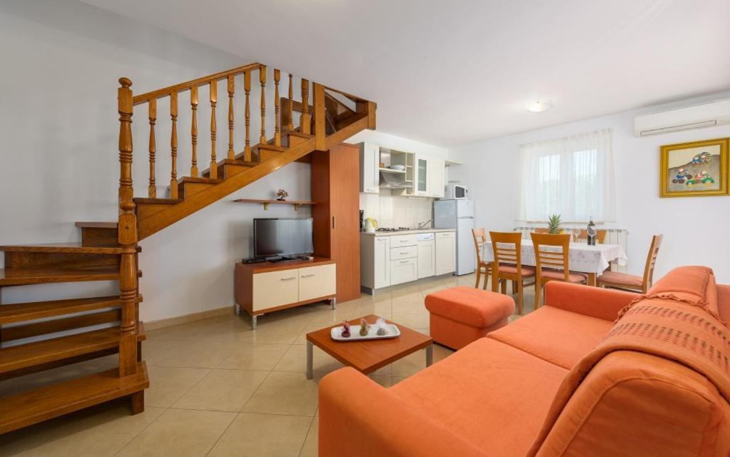 Villa Franka 113 Bašanija 外观 照片