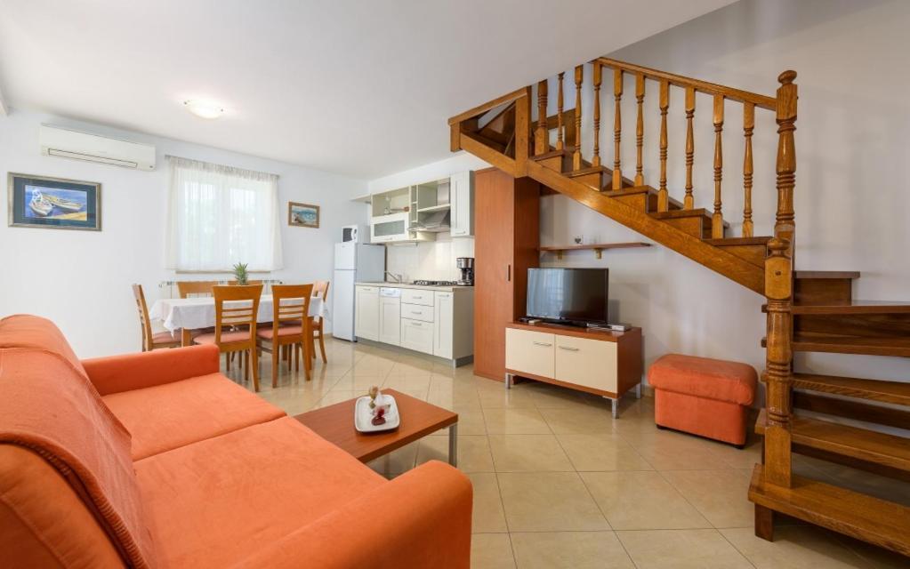 Villa Franka 113 Bašanija 外观 照片